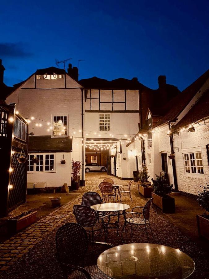 George & Dragon Hotel هاي ويكومبْ المظهر الخارجي الصورة
