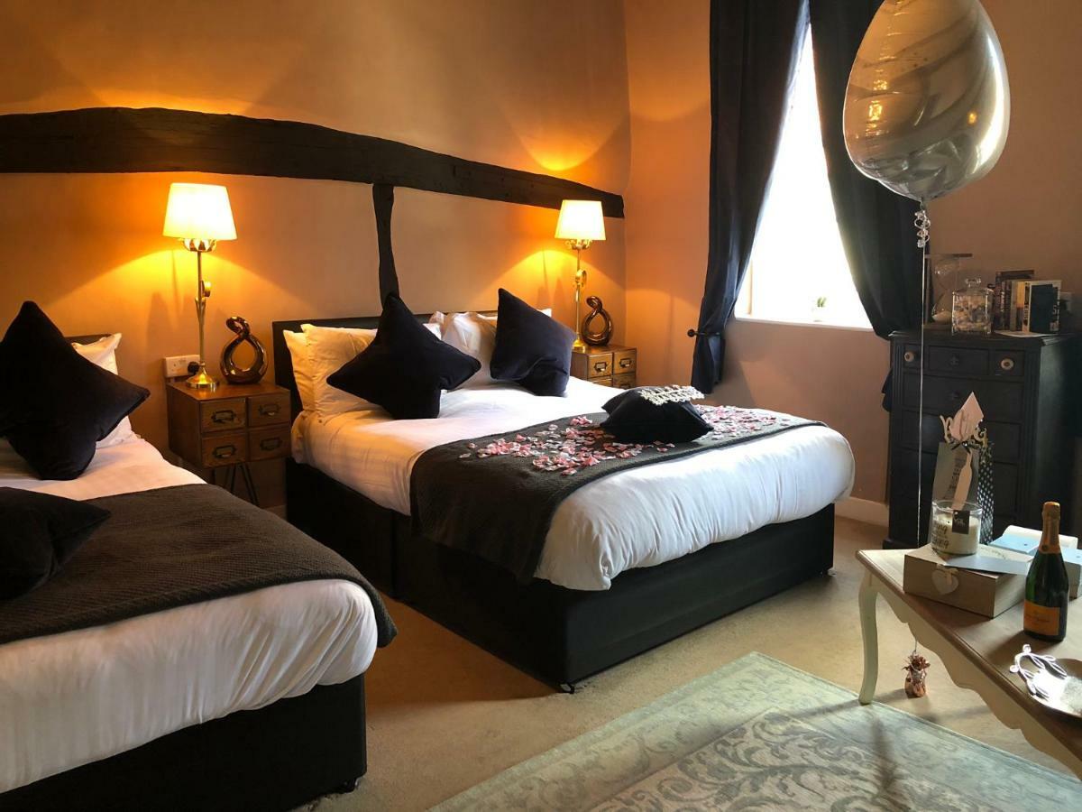 George & Dragon Hotel هاي ويكومبْ المظهر الخارجي الصورة